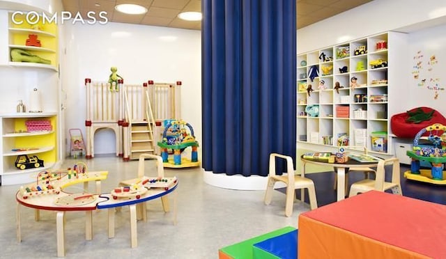 30 W St Unit 25G, New York City, NY 10004 - recreation room featuring a drop ceiling