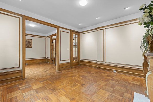 435 Convent Ave Unit 32, New York City, NY 10031 - empty room with a decorative wall
