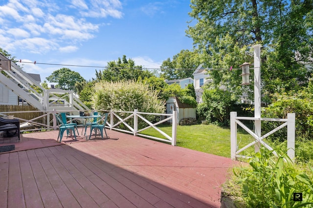 37 Centre St, New York City, NY 10464 - wooden terrace with outdoor dining space