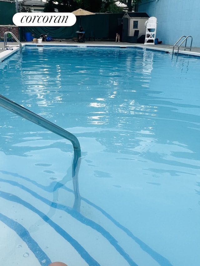 8301 Ridge Blvd Unit 1H, New York City, NY 11209 - view of community pool