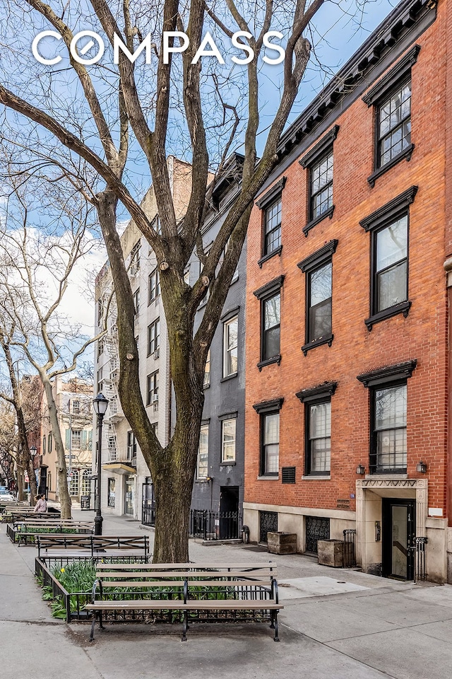 198 6th Ave, New York City, NY 10013 - view of building exterior