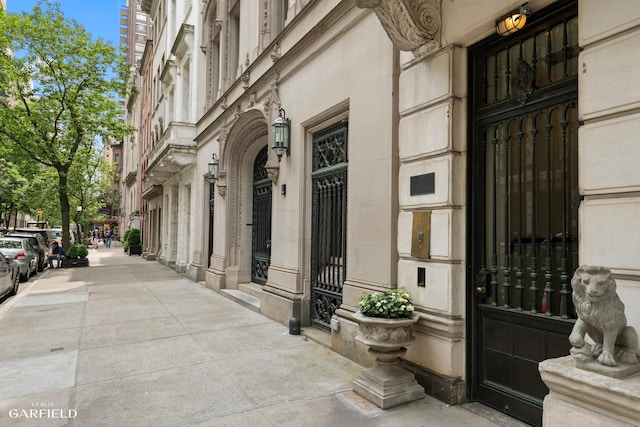 2 E 80th St Unit 7, New York City, NY 10075 - view of property entrance