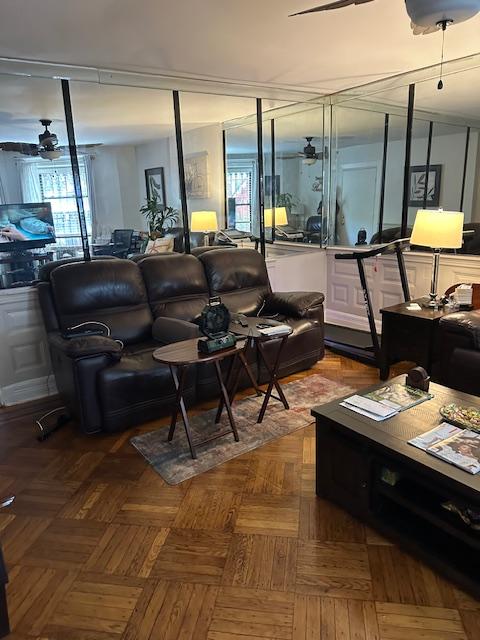1181 Bushwick Ave, New York City, NY 11221 - living area featuring a ceiling fan