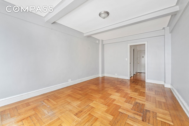 433 W 34th St Unit 8D, New York City, NY 10001 - empty room with beam ceiling