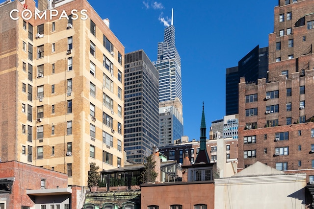 104 E 37th St Unit 5C, New York City, NY 10016 - view of property featuring a city view