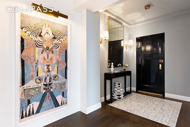 975 Park Ave Unit 14D, New York City, NY 10028 - foyer entrance with dark wood finished floors and baseboards