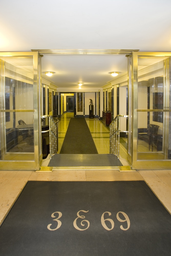 3 E 69th St Unit 3/4C, New York City, NY 10021 - view of lobby