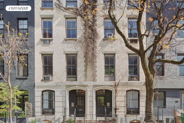 205-207 W 22nd St, New York City, NY 10011 - view of apartment building / complex