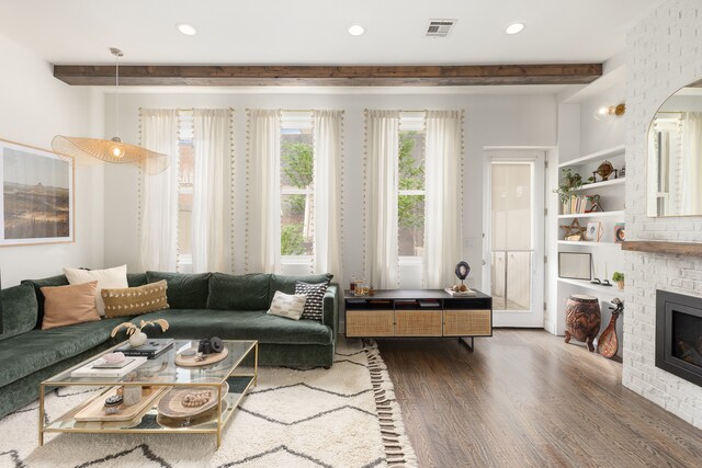 61 Engert Ave Unit 1, New York City, NY 11222 - living room featuring wood finished floors and baseboards