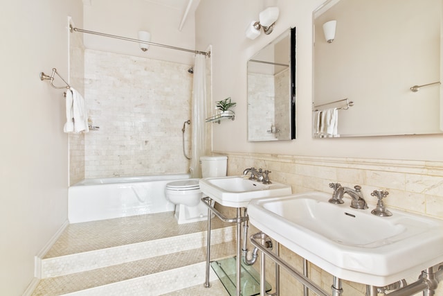 109 W 26th St Unit 8B, New York City, NY 10001 - full bath with shower / bath combination with curtain, toilet, and a sink