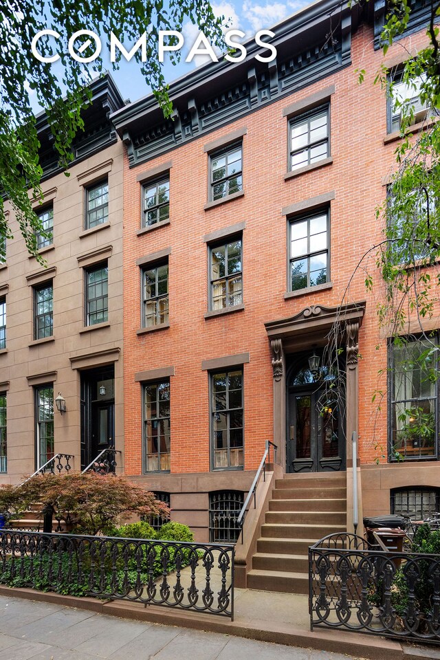 433 Pacific St, New York City, NY 11217 - view of apartment building / complex