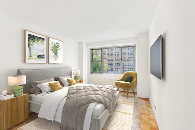 300 E 40th St Unit 6X, New York City, NY 10016 - bedroom with baseboards