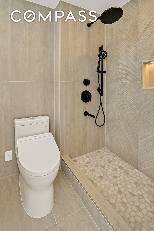 90 Herbert St Ph, Ph, New York City, NY 11222 - full bathroom featuring a tile shower and tile patterned flooring
