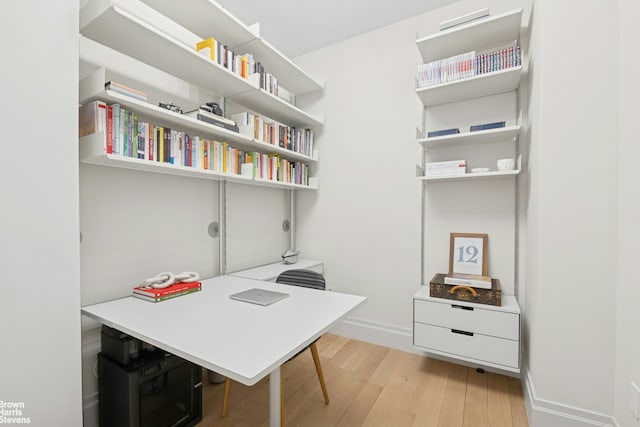 780 W End Ave Unit M1, New York City, NY 10025 - home office featuring light wood-style flooring and baseboards