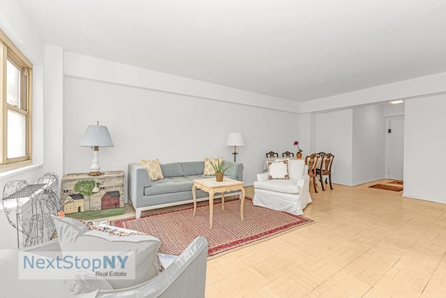 345 E 56th St Unit 20A, New York City, NY 10022 - view of living room