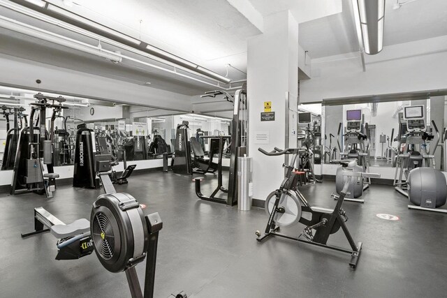 137 E 36th St Unit 5B, New York City, NY 10016 - view of exercise room