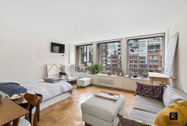 300 E 33rd St Unit 5-H, New York City, NY 10016 - bedroom featuring radiator