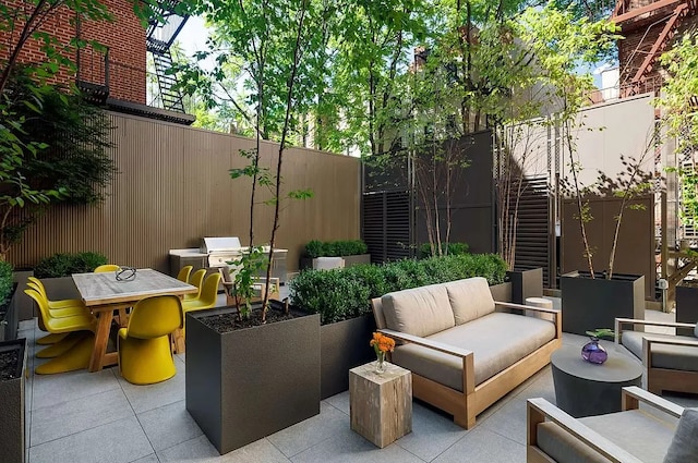 389 E 89th St Unit 27A, New York City, NY 10128 - view of patio / terrace featuring outdoor lounge area and outdoor dining space