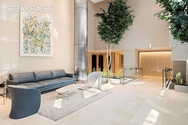 275 W 96th St Unit 12B, New York City, NY 10025 - building lobby with a towering ceiling