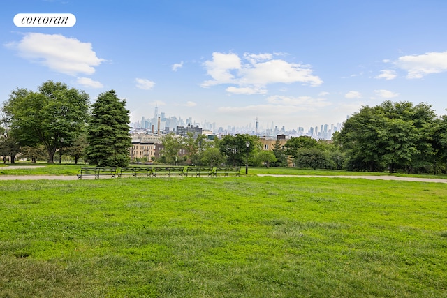 4015 7th Ave Unit 1, New York City, NY 11232 - view of grassy yard featuring a view of skyline