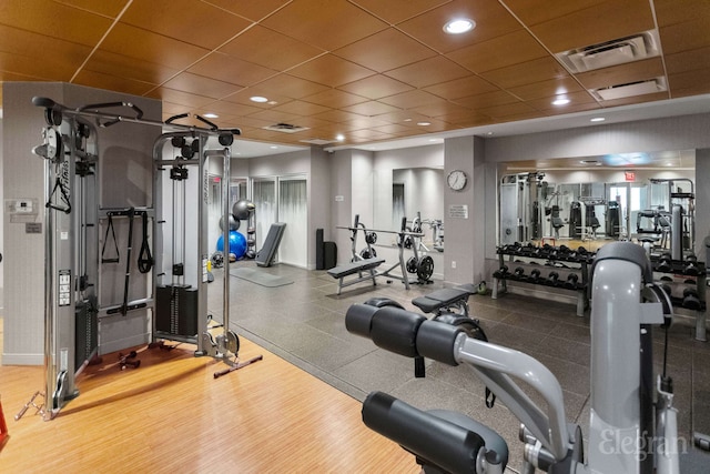 330 E 38th St Unit 8Ij, New York City, NY 10016 - workout area featuring baseboards