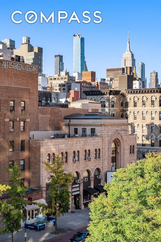 170 2nd Ave Unit 6B, New York City, NY 10003 - skyline view