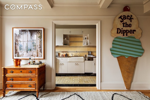 170 2nd Ave Unit 6B, New York City, NY 10003 - pantry featuring a sink