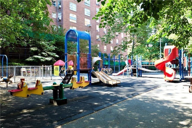 80 La Salle St Unit 18A, New York City, NY 10027 - view of community playground