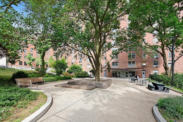 80 La Salle St Unit 18A, New York City, NY 10027 - view of home's community