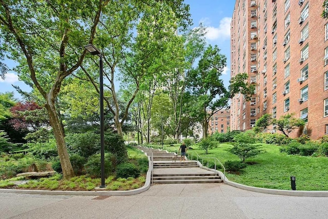 80 La Salle St Unit 18A, New York City, NY 10027 - surrounding community