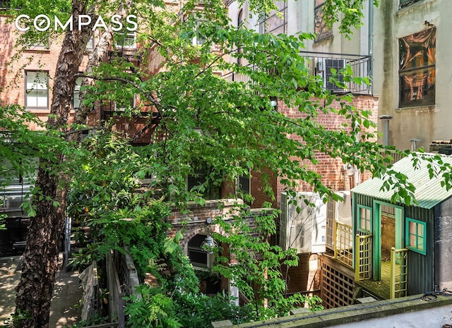 41 Perry St Unit 2A, New York City, NY 10014 - view of building exterior