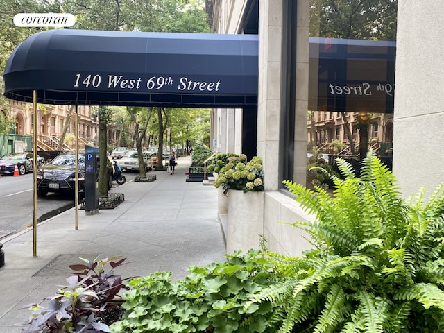 140 W 69th St Unit 26C, New York City, NY 10023 - view of car parking