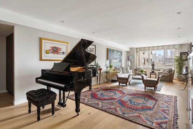 45 Sutton Pl S Unit 8H, New York City, NY 10022 - living area featuring wood finished floors and baseboards