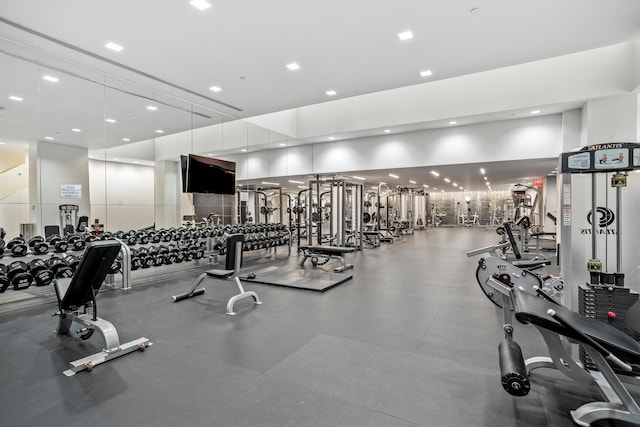 400 E 67th St Unit 20B, New York City, NY 10065 - gym with recessed lighting