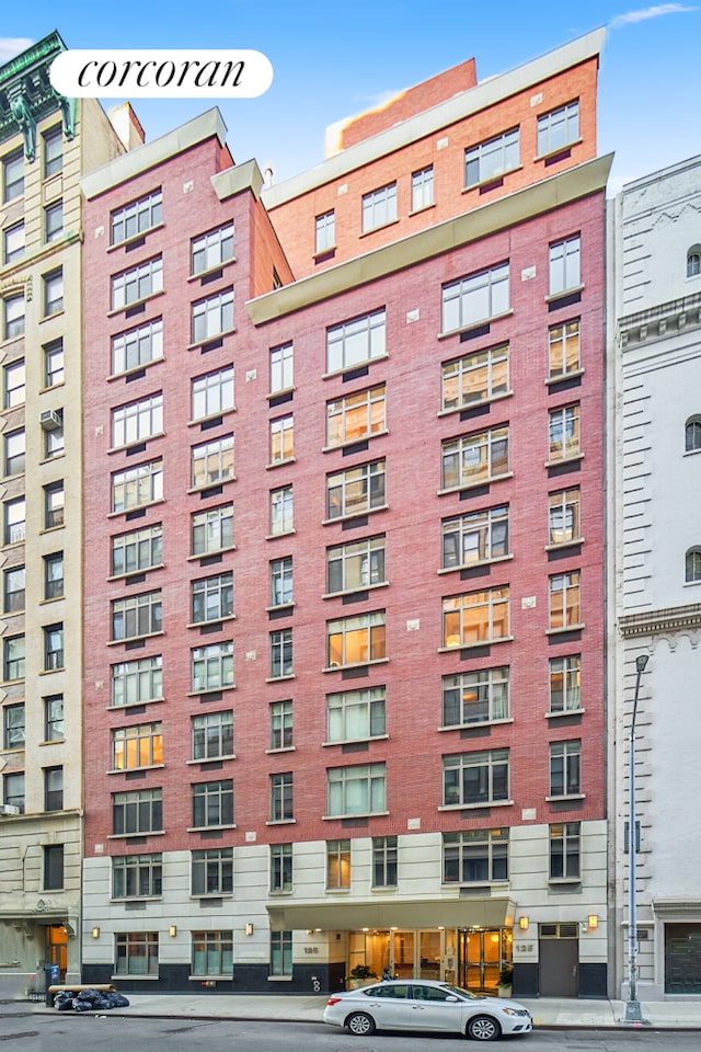 125 W 22nd St Unit 9B, New York City, NY 10011 - view of building exterior