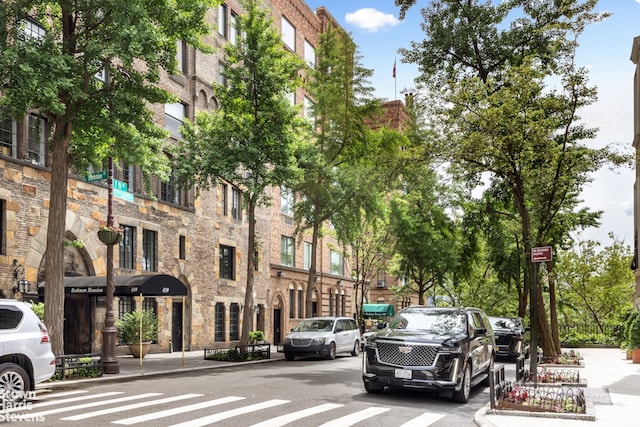 433 E 51st St Unit 11E, New York City, NY 10022 - view of vehicle parking
