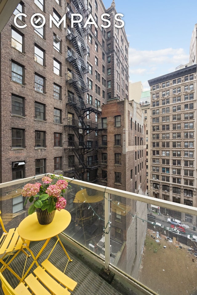 67 Liberty St Unit 10, New York City, NY 10005 - view of balcony