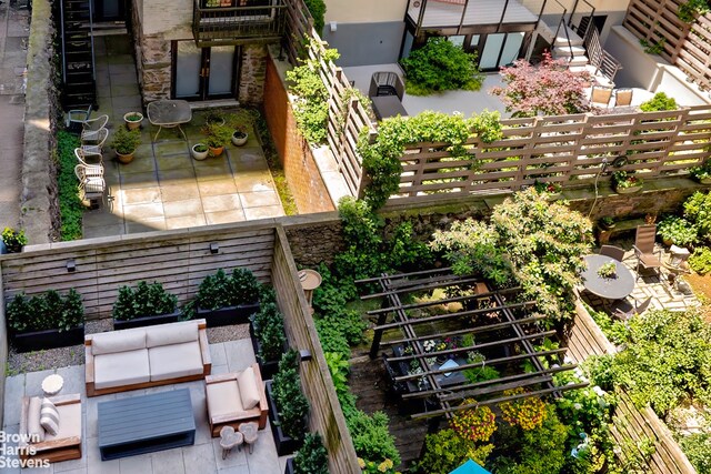 6 W 95th St, New York City, NY 10025 - drone / aerial view