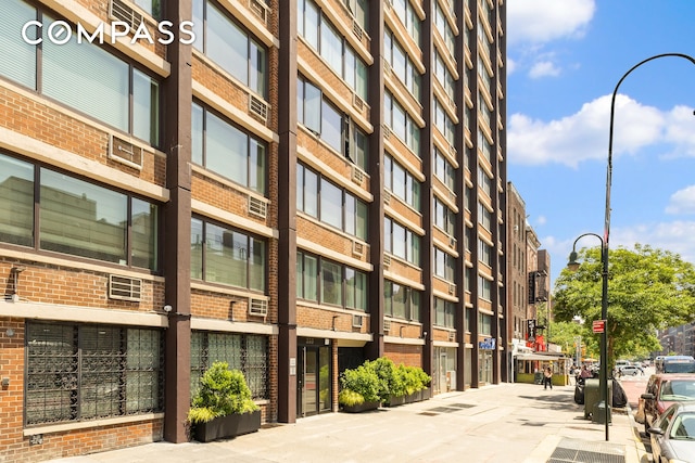 333 E 14th St Unit 11A, New York City, NY 10003 - view of building exterior