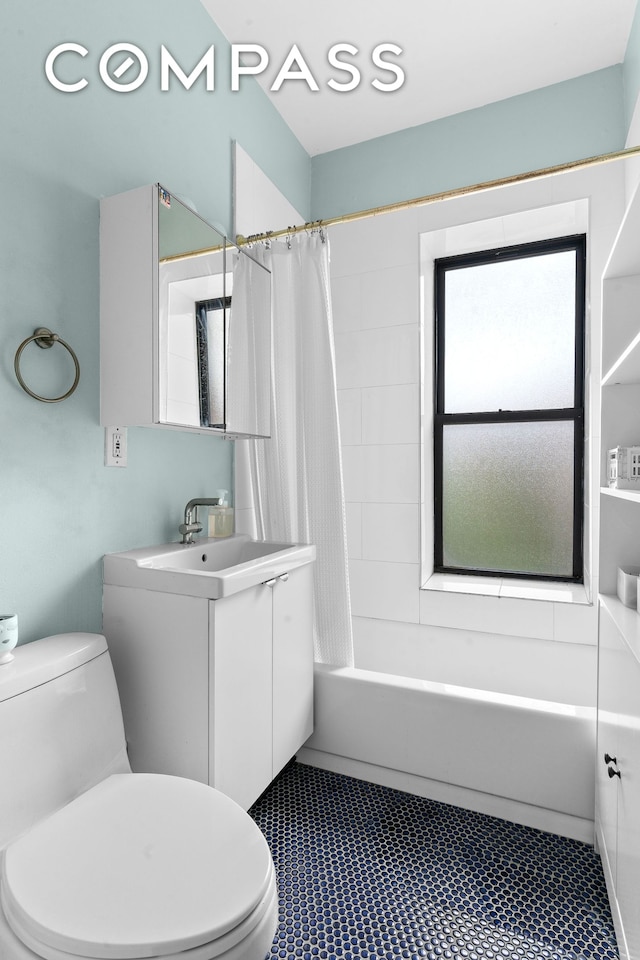 394 Lincoln Pl Unit C2, New York City, NY 11238 - full bathroom with vanity and shower / bath combo with shower curtain
