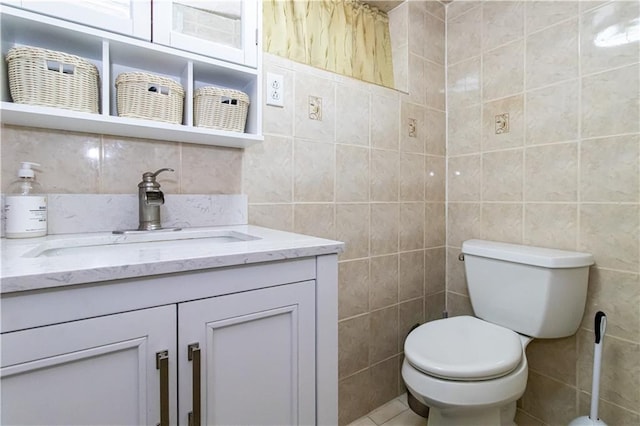 7007 Narrows Ave, New York City, NY 11209 - bathroom featuring tile walls, vanity, and backsplash