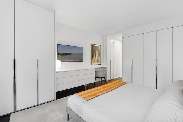15 W 53rd St Unit 20E, New York City, NY 10019 - bedroom featuring carpet floors