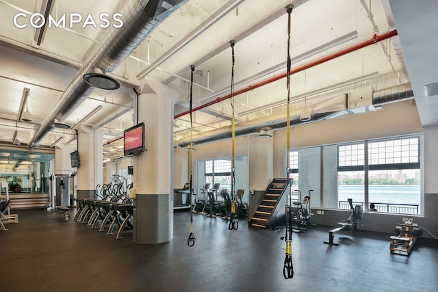 184 Kent Ave Unit B503, New York City, NY 11249 - view of gym