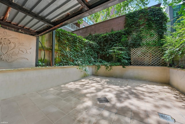 248 E 33rd Street Townhouse, New York City, NY 10016 - view of patio