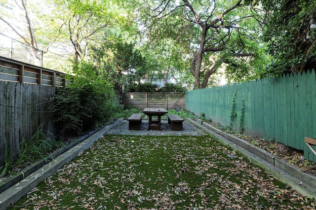 125 Washington Ave, New York City, NY 11205 - fenced backyard featuring a patio