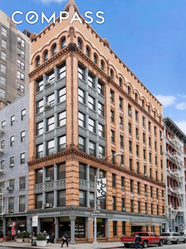 250 Mercer St Unit C302, New York City, NY 10012 - view of building exterior
