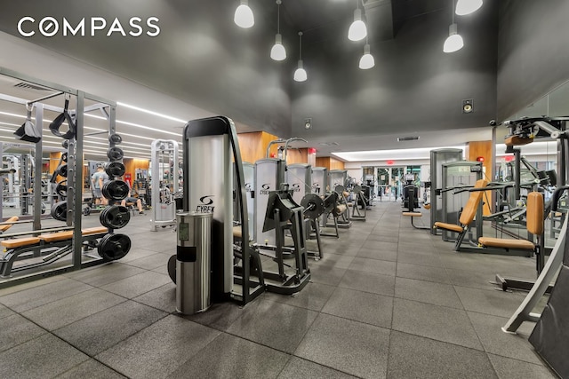 515 E 72nd St Unit 36B, New York City, NY 10021 - view of workout area
