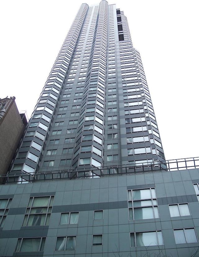 301 W 57th St Unit 16C, New York City, NY 10019 - view of building exterior