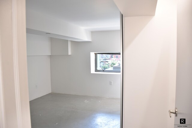 100 N 3rd St Unit 2B/4P, New York City, NY 11249 - view of below grade area