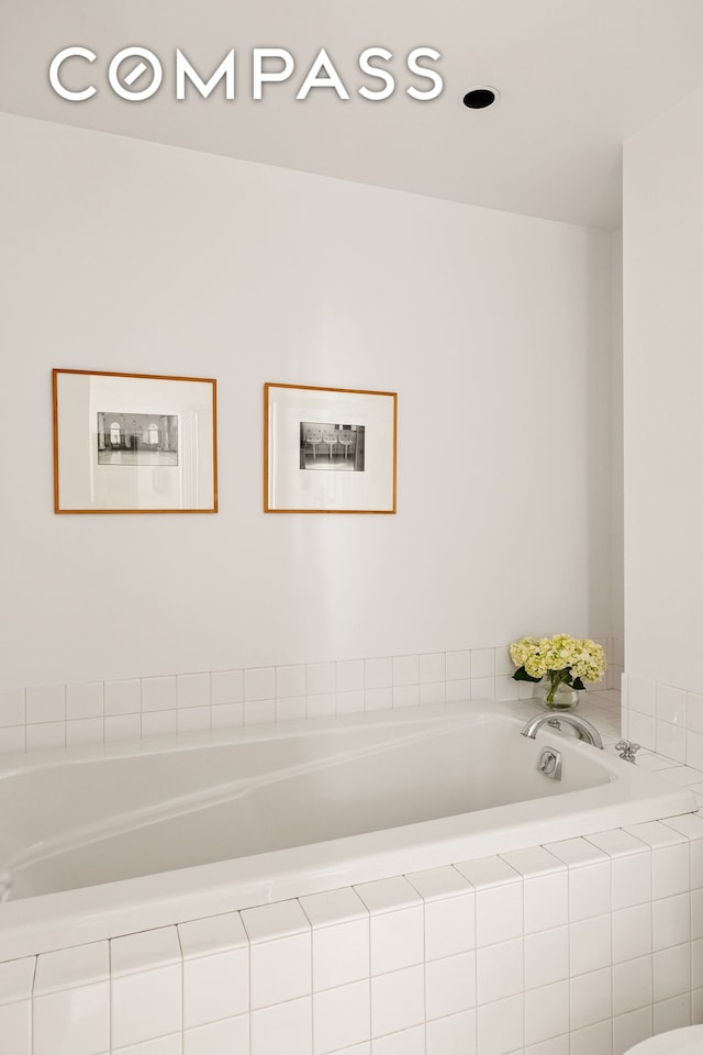 32 W 20th St Unit 9B, New York City, NY 10011 - bathroom featuring a bath